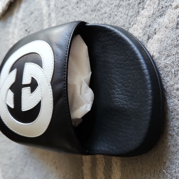 Gently Used Mens Gucci Slides - Picture 4 of 10